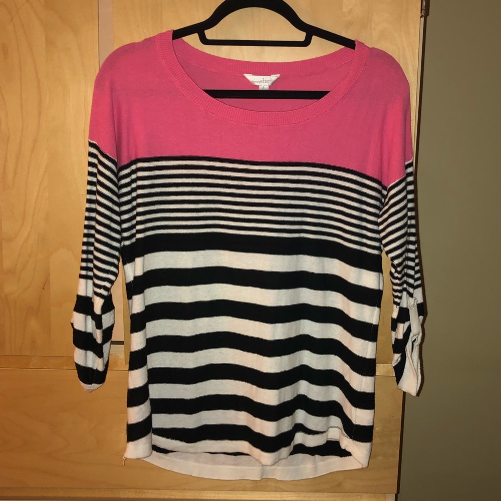 Striped 3/4 length sleeve shirt